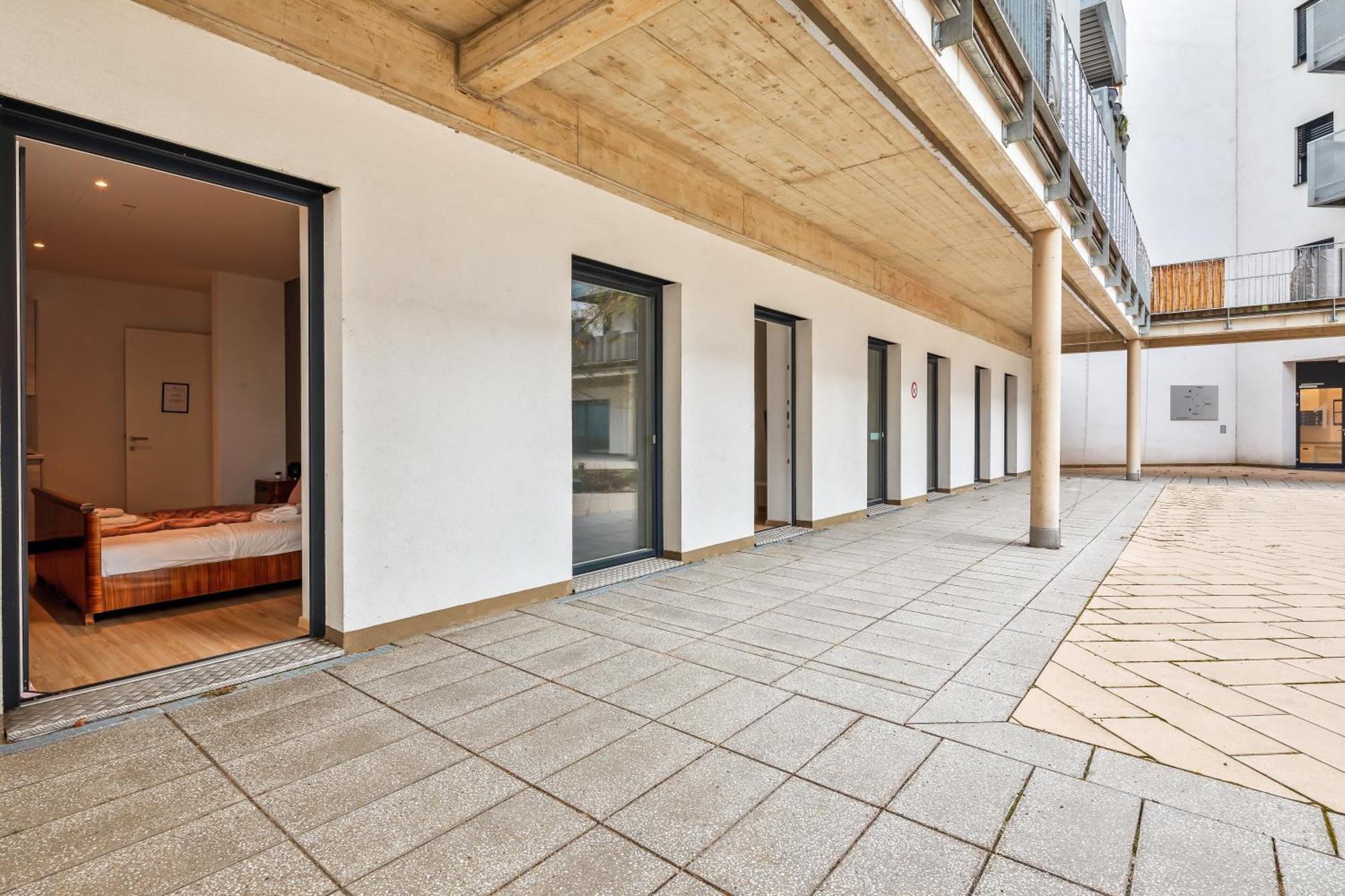 Stylish Flower Power Studio - Close To City Center & Public Transport - Ac & Wifi Wien Ngoại thất bức ảnh